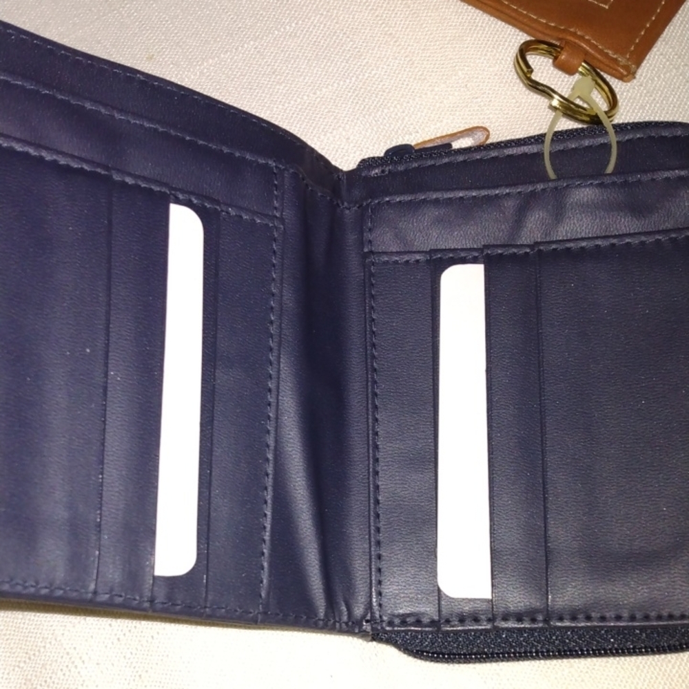 Wallet - Picture 5 of 10